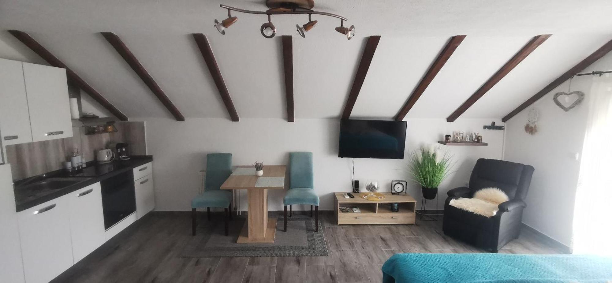 Ana Apartment Gračac Екстериор снимка