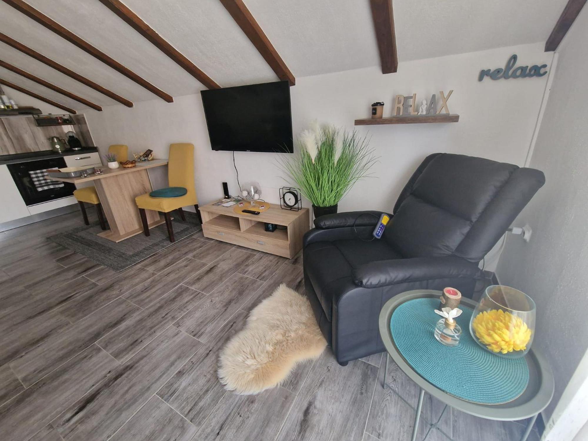 Ana Apartment Gračac Екстериор снимка